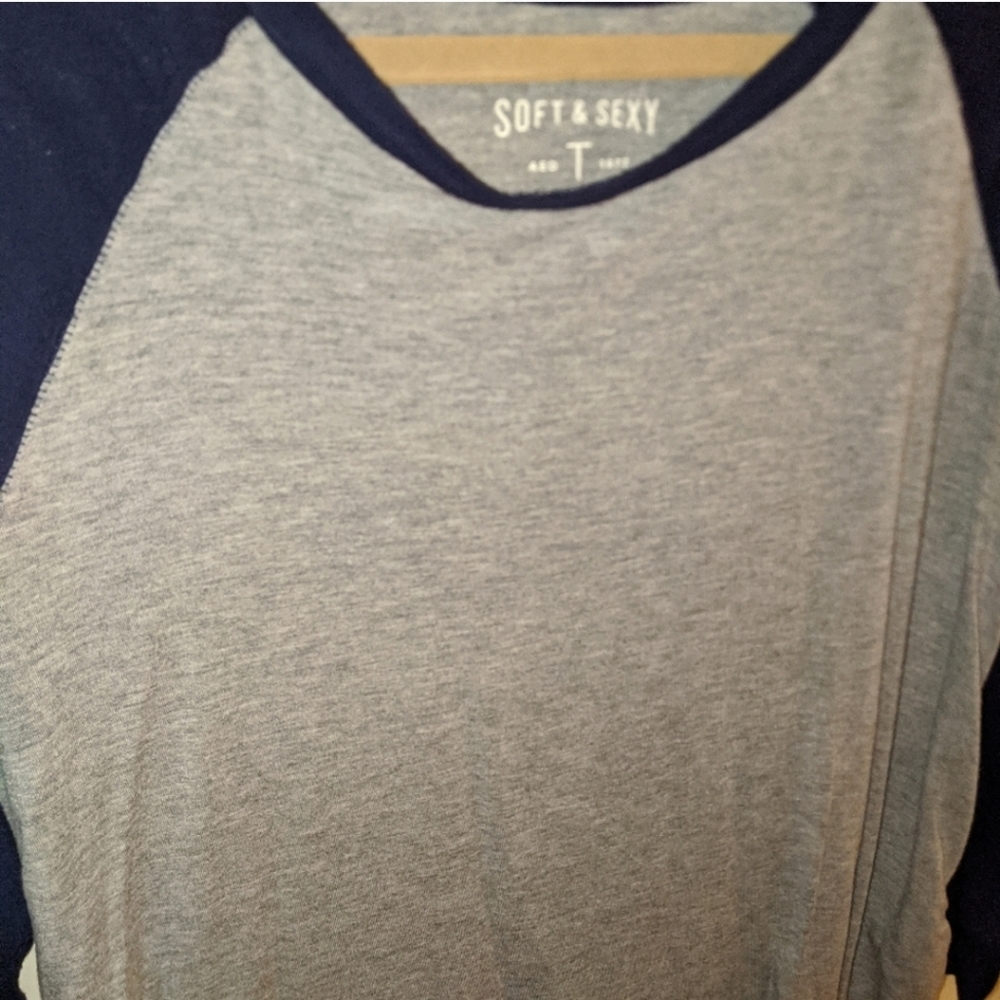 {AEO} baseball tee